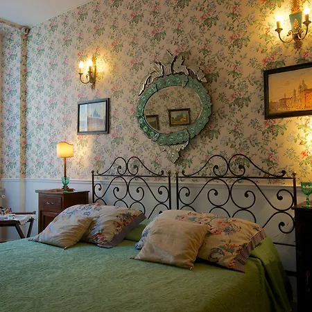 Arco Dei Tolomei B&B 4*