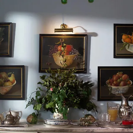 Bed & Breakfast Arco Dei Tolomei Rome