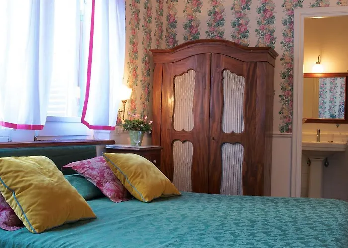 Arco Dei Tolomei Bed & Breakfast 4*