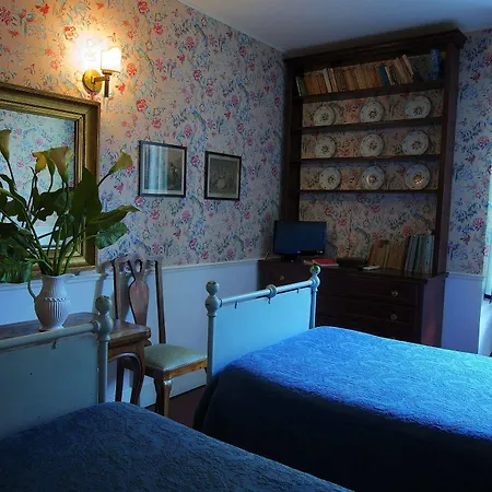 Arco Dei Tolomei B&B 로마